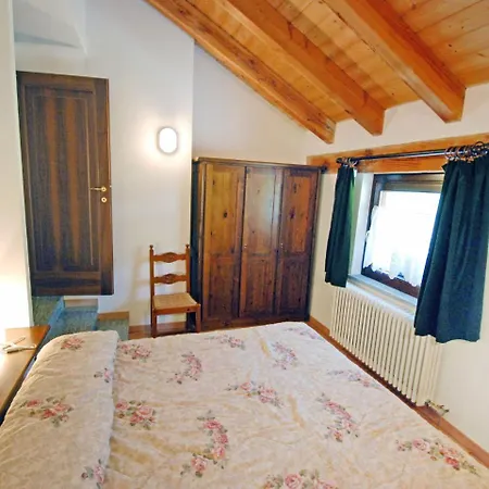 Locazione Turistica Grand Sarriod.6 Apartamento
